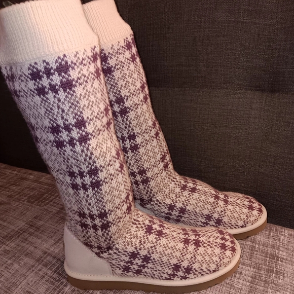 UGG sweater boots new - Picture 3 of 7